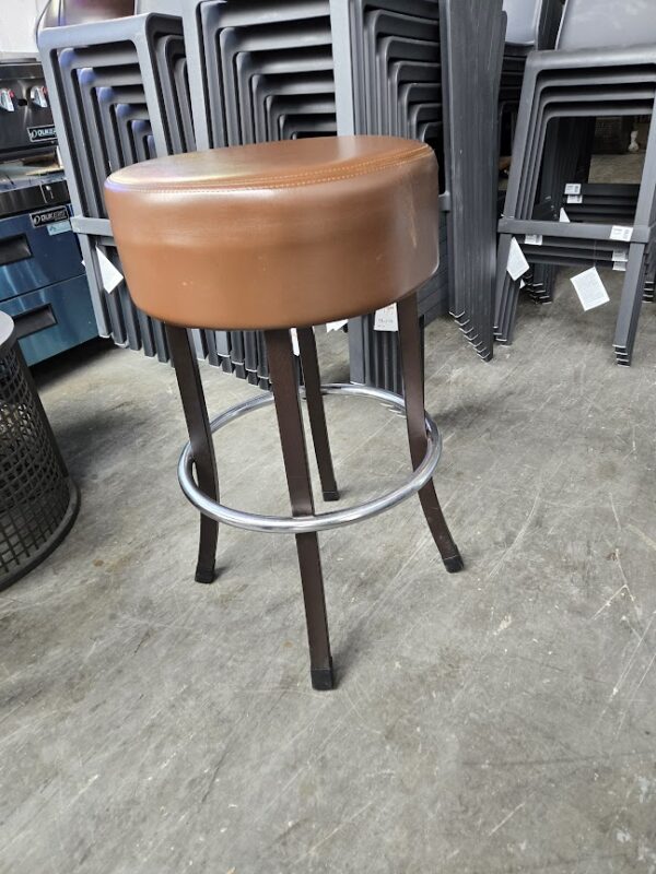 Like-new Bar Stools - Image 3