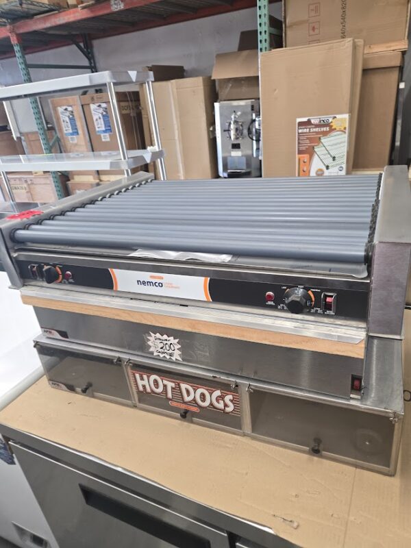 Hot Dog Set ; Bun Roller, Warmer, Holder - Image 2