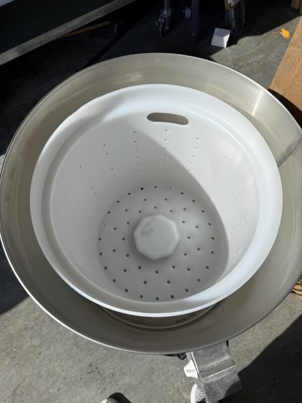 Hobart 20Gallon Electric SS Salad Spinner SDPS-11 - Image 6