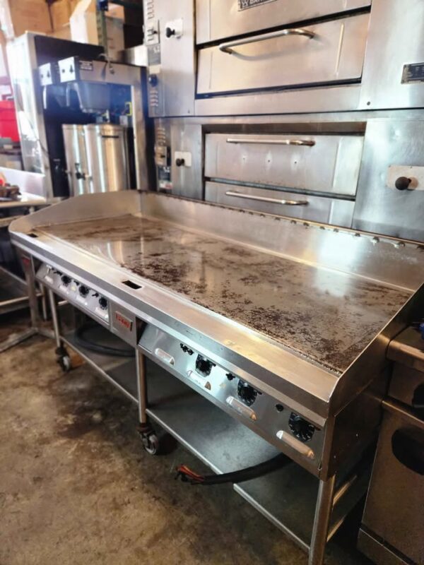 Lang 72" Electric Griddle w/ Stand - Image 2