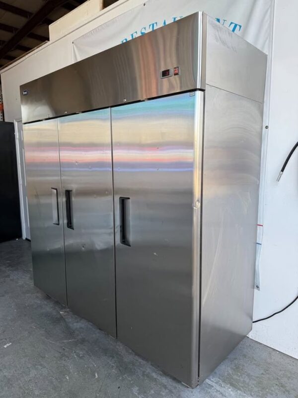 Atosa 3-Door Refrigerator Cooler MBF800 - Image 2