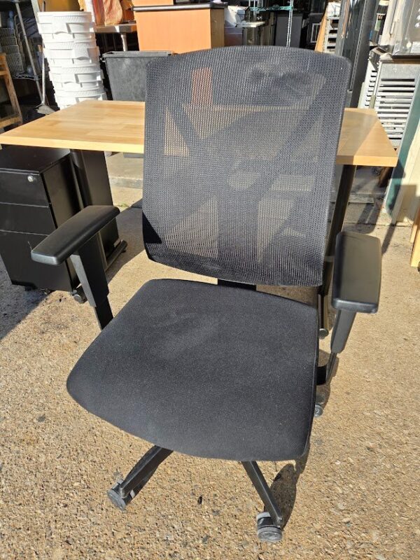 Office Set (Chair, File Cabinet, Desk) - Image 4