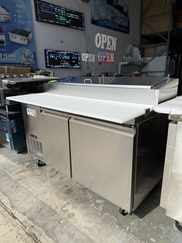 Avantco 60" Pizza Prep Table SSPPT-260 - Image 4