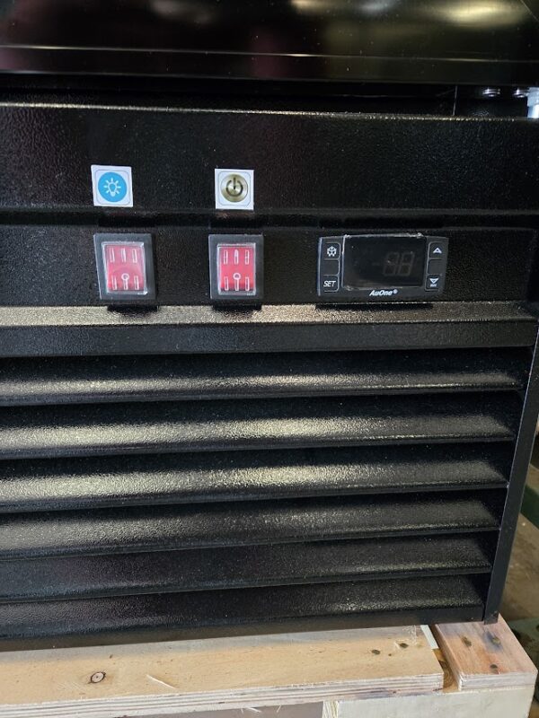 New Dukers 2-Door Freezer Merchandiser DSM-41F - Image 6