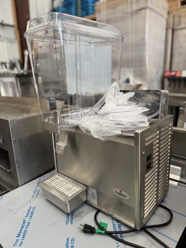 Cratcho Refrigerated Water Dispenser D25-3 - Image 3