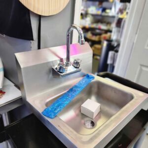 New Wall Mount Hand Sink 17x15