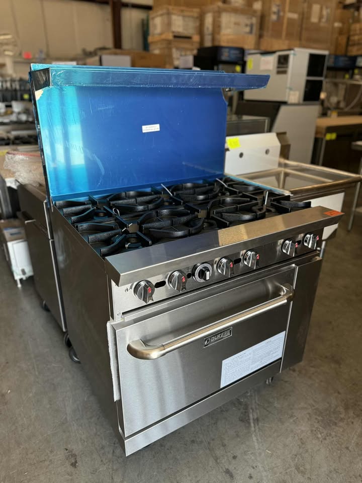 Dukers 36" Gas Range with Six (6) Open Burners DCR36-6B, Estufa de 6 Quemadores - Image 2