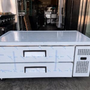 52" Refrigerated Chef Base, Base / Mesa de Refrigerador 52"